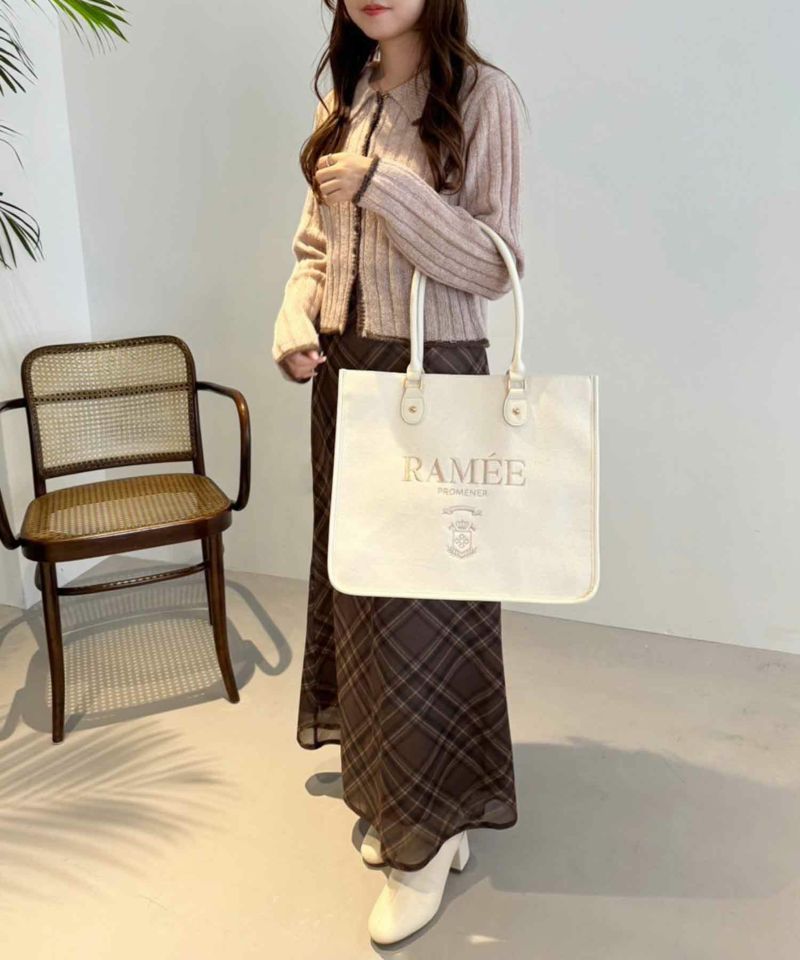 WEB限定】トリミング刺しゅうトートBAG | レディース