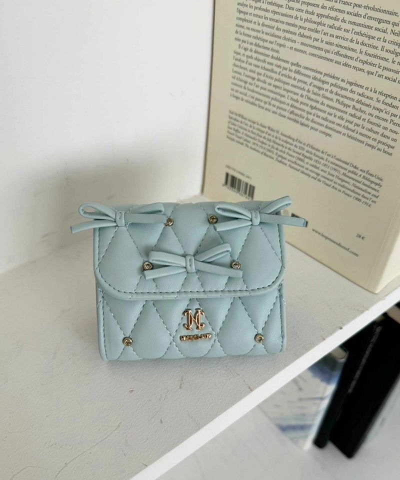 ずっと気になってた リボンビジュー付きキルティングウォレット | レディース Bag
