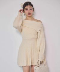 model156cm size:S<br>※サンプルの為、実物より丈が2cm長くなっています。